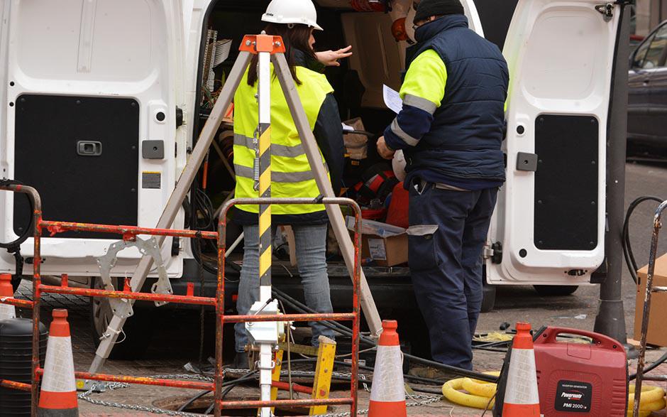 camion pompage assainissement Paris
